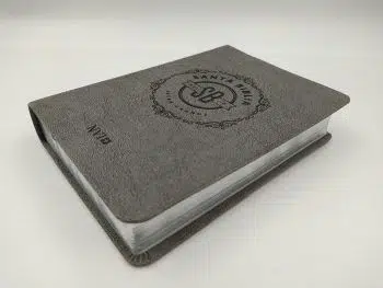 Biblia compacta letra grande gris NVI 9789870101420 Biblia compacta letra grande gris NVI - 9789870101420