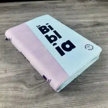 Biblia TLA, Tipo Agenda, Letra Grande, Símil Piel, Cierre, Bicolor Azul Morado 9789587459623 Biblia TLA, Tipo Agenda, Letra Grande, Símil Piel, Cierre, Bicolor Azul Morado - 9789587459623