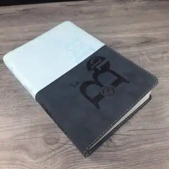 Biblia TLA, Tipo Agenda, Letra grande, Símil Piel, Bitono Azul 9789587459593 Biblia TLA, Tipo Agenda, Letra grande, Símil Piel, Bitono Azul - 9789587459593