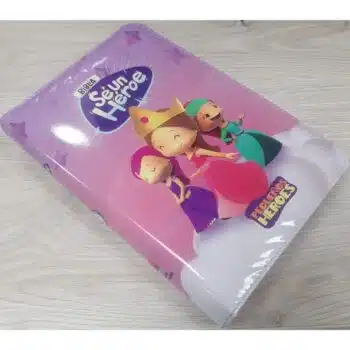 Biblia Sé Un Héroe para Niñas TLA, Tamaño Manual, Letra Grande, Acolchada, Cierre, Rosada 9789587458992 Biblia Sé Un Héroe para Niñas TLA, Tamaño Manual, Letra Grande, Acolchada, Cierre, Rosada - 9789587458992