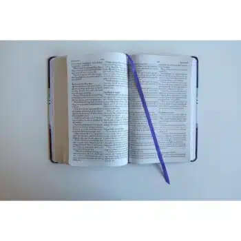 Holy Bible KJV, Handy Size, Large Print, Hardcover, Floral Design, Purple 9798890981868 Holy Bible KJV, Handy Size, Large Print, Hardcover, Floral Design, Purple - 9798890981868