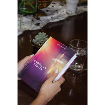 Biblia Católica Biblia de América, Tapa Dura, Gris 9780829772777 Biblia Católica Biblia de América, Tapa Dura, Gris - 9780829772777