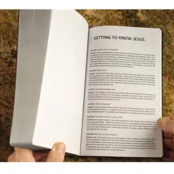 Bible NIV, Leathersoft, Black, Comfort Print 9780310450474 Bible NIV, Leathersoft, Black, Comfort Print - 9780310450474