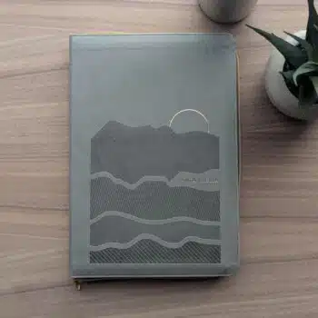 Biblia Ultrafina NTV, Letra Grande con Filament, SentiPiel, Zíper, Gris 9798400501227 Biblia Ultrafina NTV, Letra Grande con Filament, SentiPiel, Zíper, Gris - 9798400501227