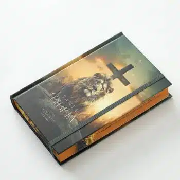 Biblia Reina Valera 1960, Tamaño Manual, Letra Grande, Tapa Dura con Elástico, León y Cruz 9798893843460 Biblia Reina Valera 1960, Tamaño Manual, Letra Grande, Tapa Dura con Elástico, León y Cruz - 9798893843460