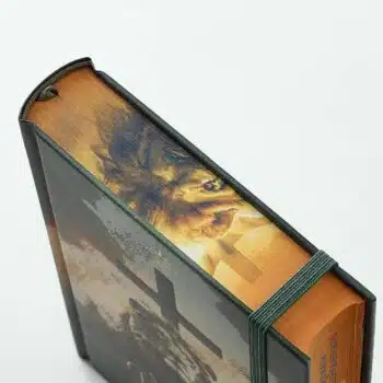 Biblia Reina Valera 1960, Tamaño Manual, Letra Grande, Tapa Dura con Elástico, León y Cruz 9798893843460 Biblia Reina Valera 1960, Tamaño Manual, Letra Grande, Tapa Dura con Elástico, León y Cruz - 9798893843460