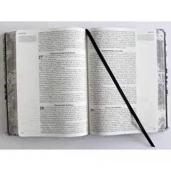 Biblia de Apuntes, Reina Valera 1960, Tapa Dura, Blanco y Negro con flores 9798890982292 Biblia de Apuntes, Reina Valera 1960, Tapa Dura, Blanco y Negro con flores - 9798890982292