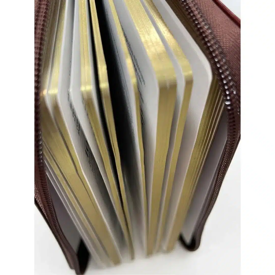 Biblia para Premios y Regalos Reina Valera 1960, Letra Grande, Símil Piel, Cierre, Marron 9798893845358 Biblia para Premios y Regalos Reina Valera 1960, Letra Grande, Símil Piel, Cierre, Marron - Imagen 3