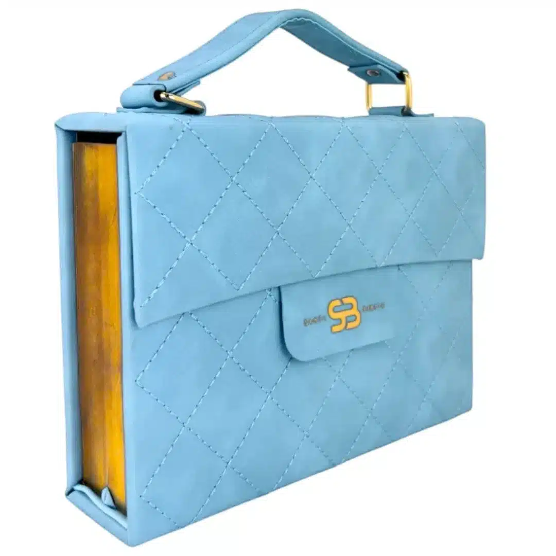 Biblia Reina Valera 1960, Cartera, Símil Piel, Azul con Broche y Manija 9798893843347 Biblia Reina Valera 1960, Cartera, Símil Piel, Azul con Broche y Manija - Imagen 2